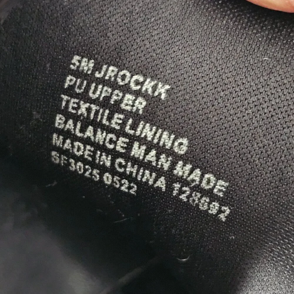 EUC STEVE MADDEN JROCKK PU UPPER BLACK QUILTED BOOTS SIZE 5 BIG KIDS (GIRLS)